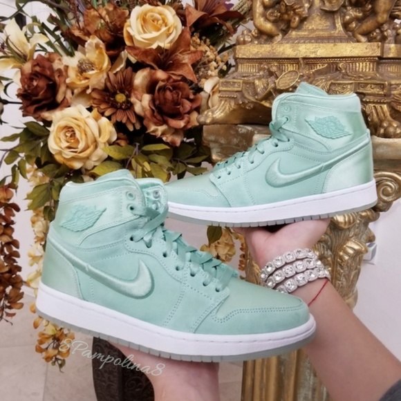 Jordan Shoes - Air Jordan 1 Retro High Mint Foam